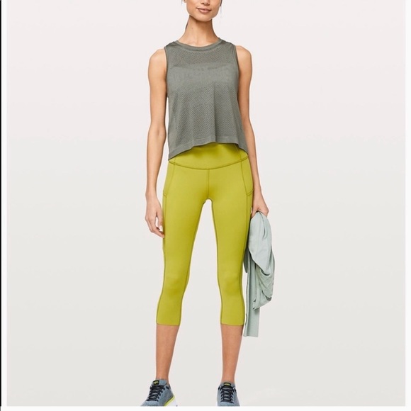 Lululemon Fast and Free Crop, 19” - Picture 2 of 5